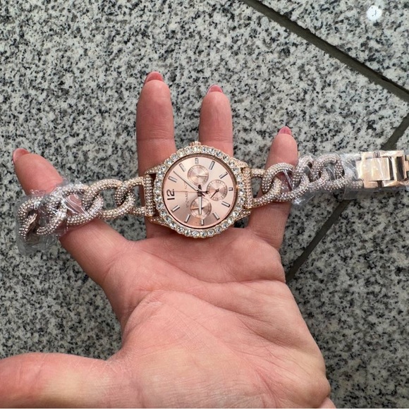 Michael Kors Layton Multifunction Rose Gold-Tone Stainless Steel Watch MK4654 - Picture 2 of 3